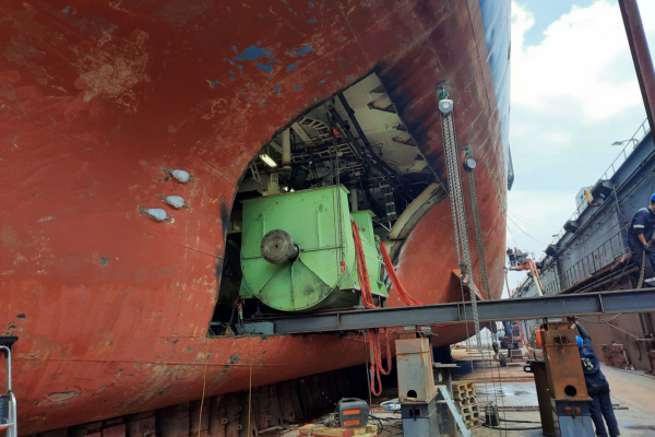 Change out main electric propulsion